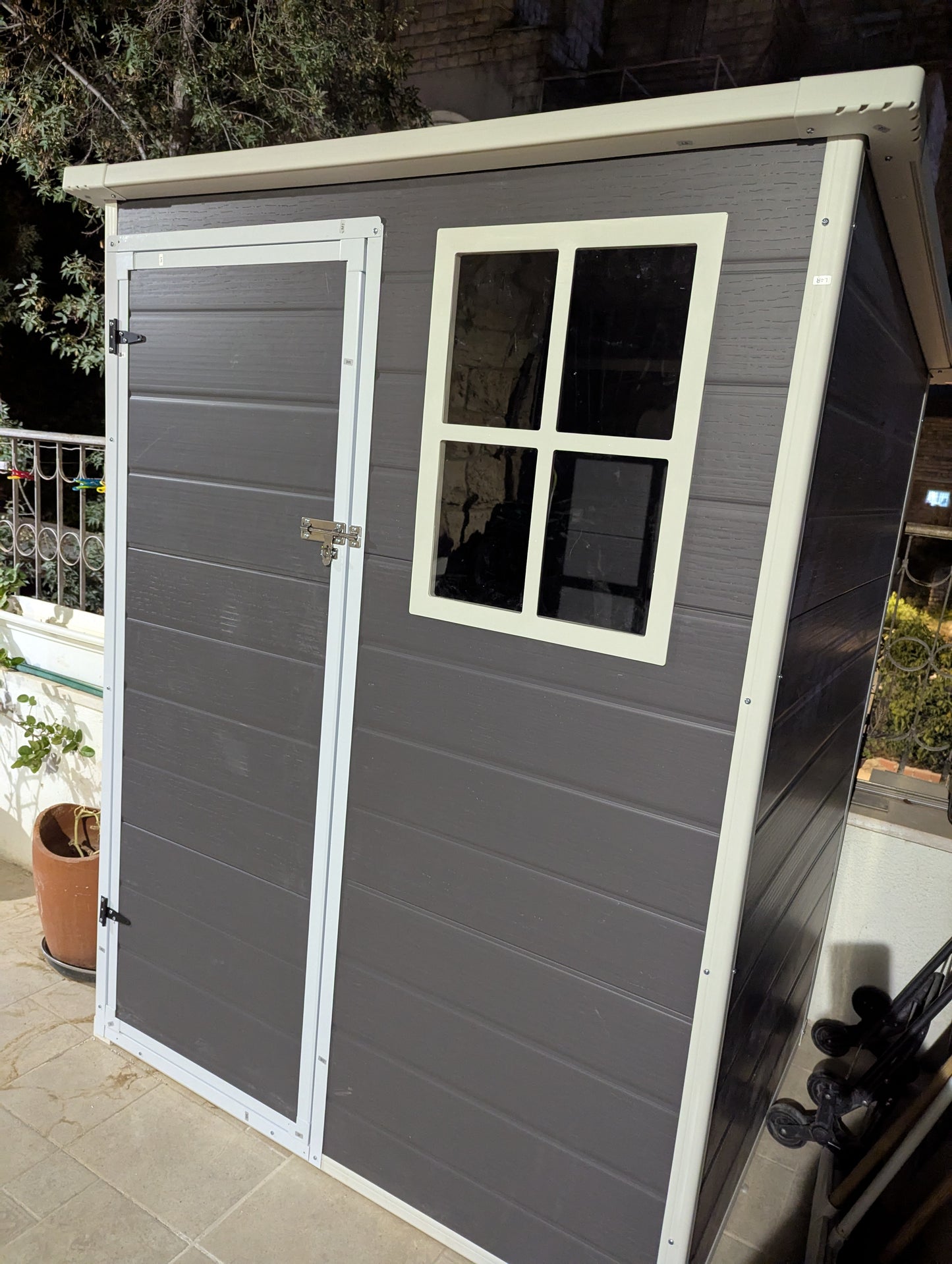 מחסן גינה GreenBox דגם מיכל 138X110